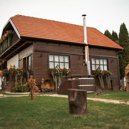 Holiday Home Hygge Nova Gáborvölgy Kültér fotó